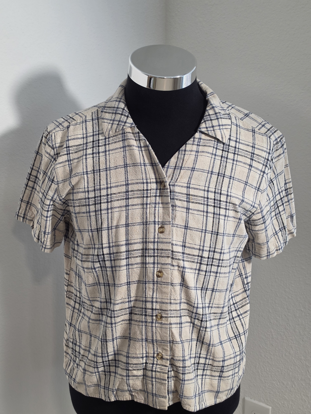Vintage 90s Silk Exchange 100% Silk Plaid Short Sleeve Shirt - Size Small